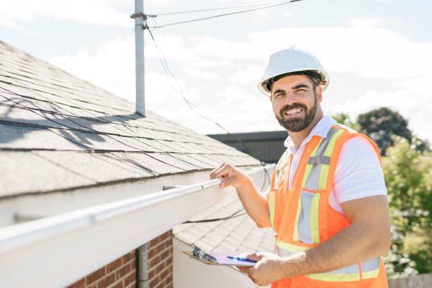 Best Roof Gutter Cleaning  in Elkhart Lake, WI